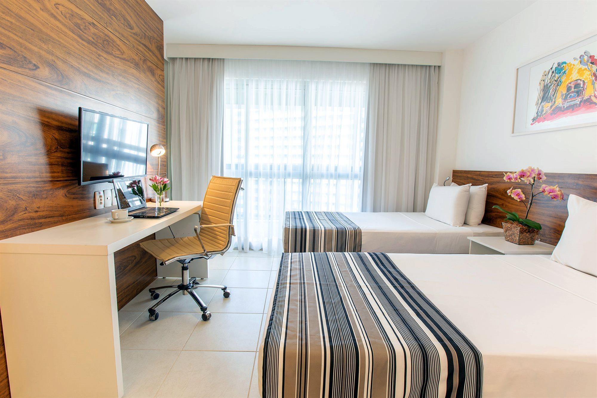 Fusion Hplus Express + Brasília Eksteriør billede